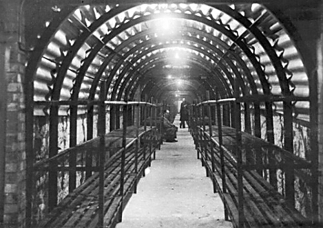 Wymering tunnel shelter bunks